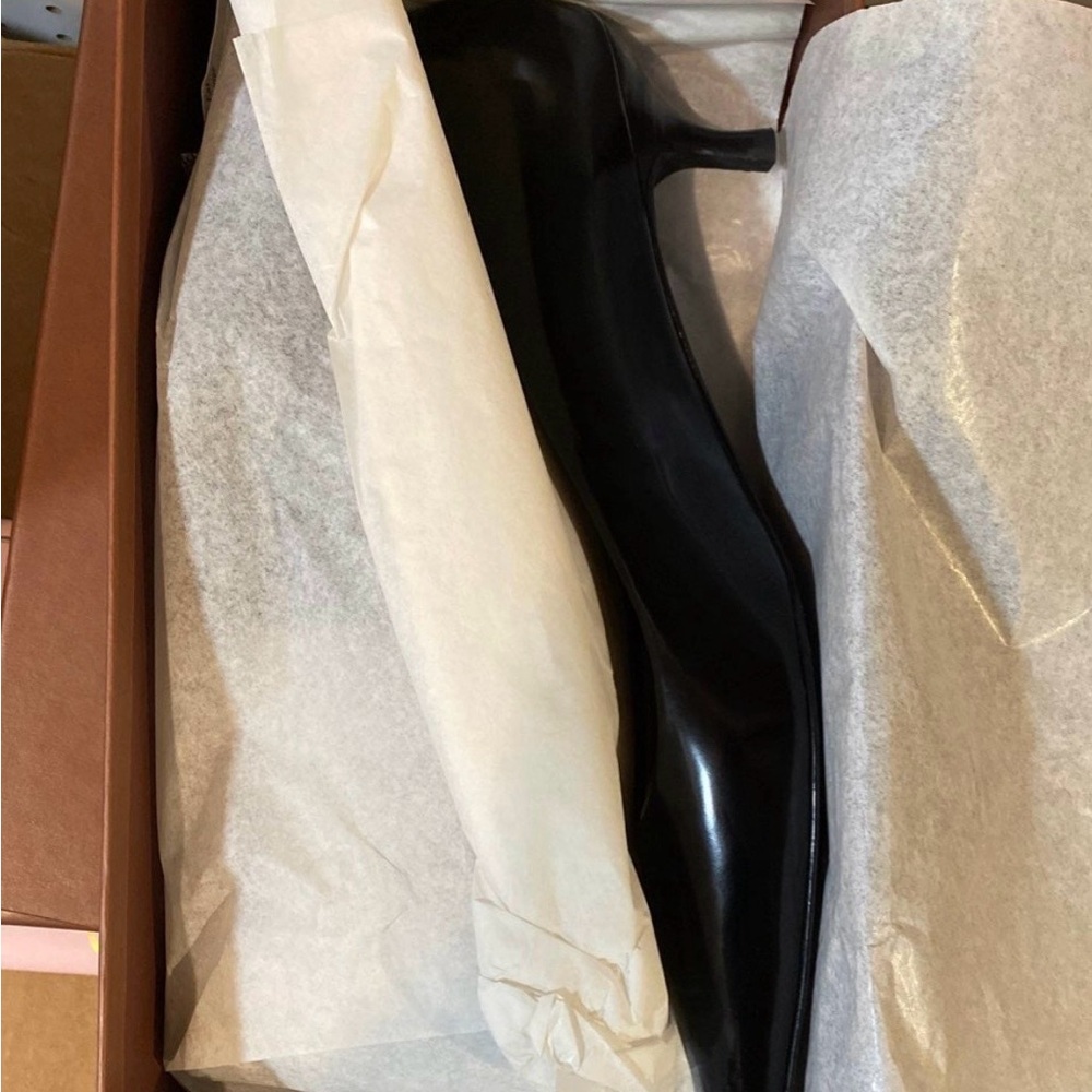 Coach Brown Box with Gold Logo